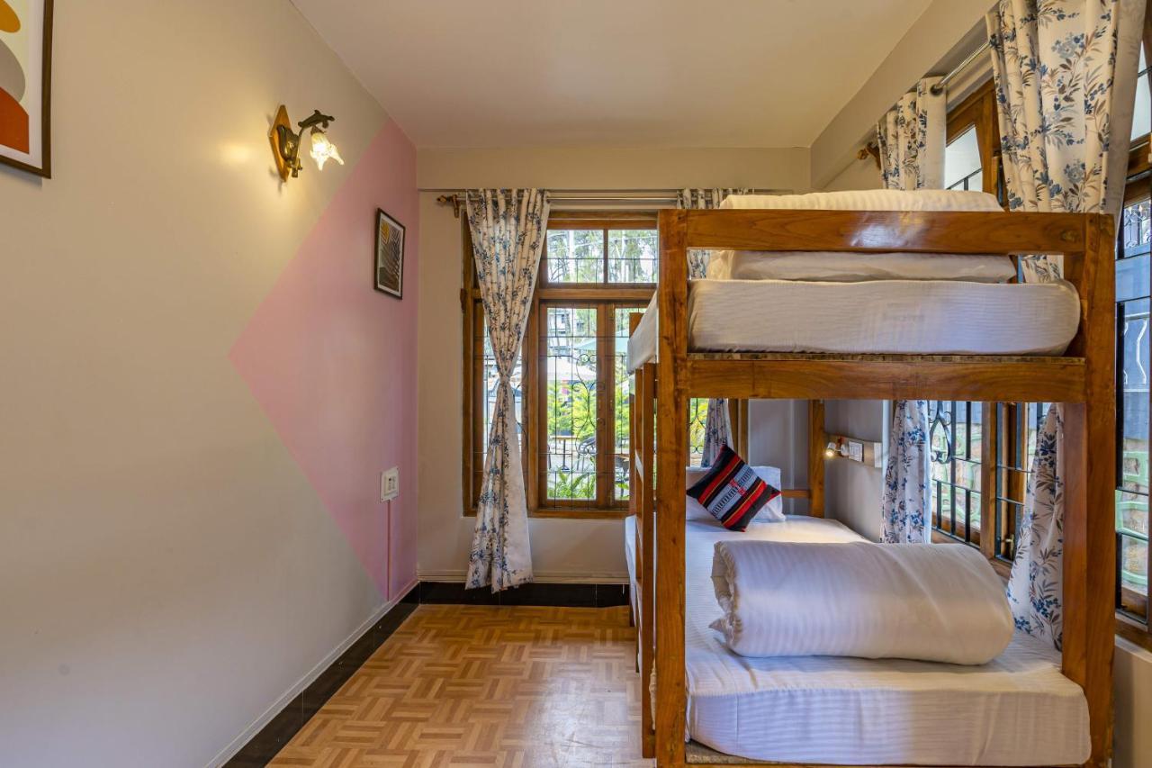 A Pousada Zostel Shillong Exterior foto