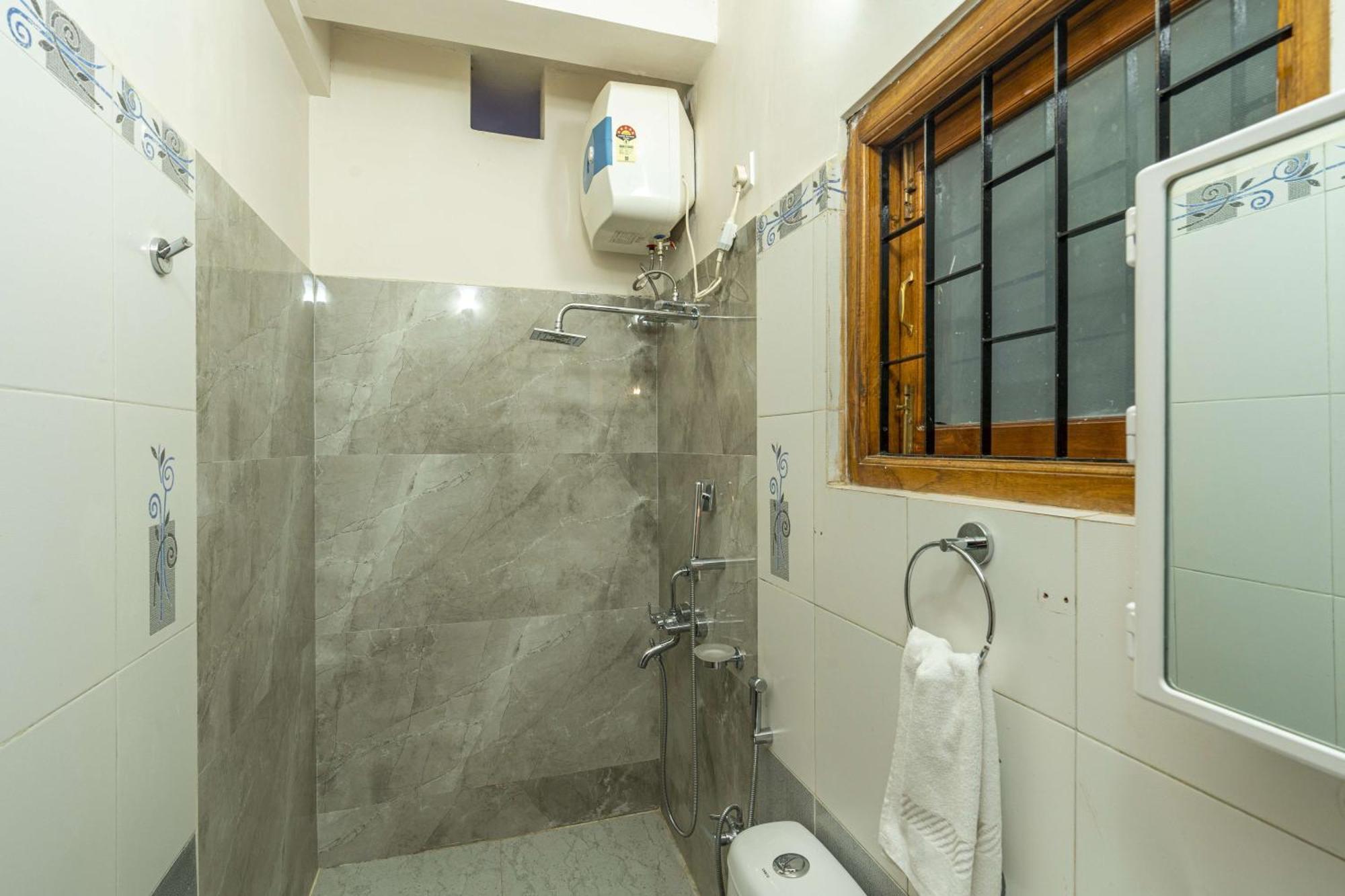 A Pousada Zostel Shillong Exterior foto